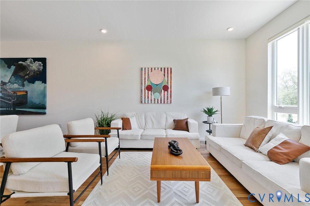 217 S Stafford Avenue