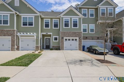 Photo of 3221 Gannet Lane, Midlothian, VA 23112 (MLS # 2607673)