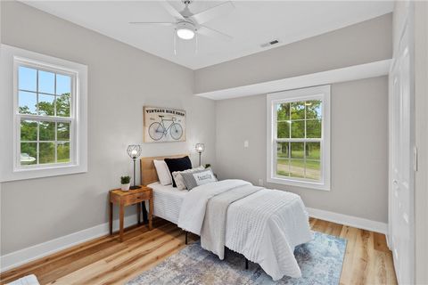 Tiny photo for 10104 Smiley Road, Hayes, VA 23072 (MLS # 2527912)