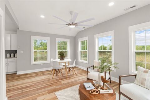 Tiny photo for 10104 Smiley Road, Hayes, VA 23072 (MLS # 2527912)