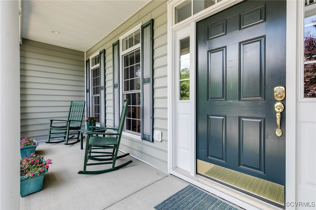 4909 Sadler Place Court