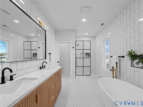 Tiny photo for 2202 3rd Avenue, Richmond, VA 23222 (MLS # 2617890)