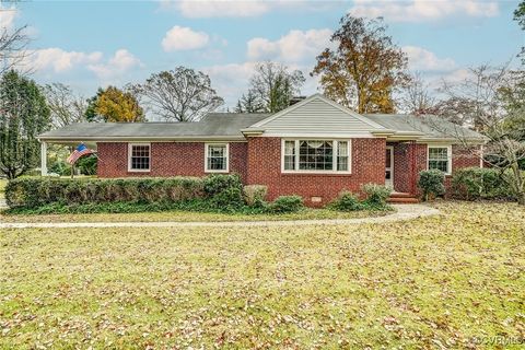 A home in North Chesterfield