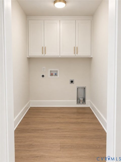 Tiny photo for 3195 Cross County Road, Mineral, VA 23117 (MLS # 2629360)
