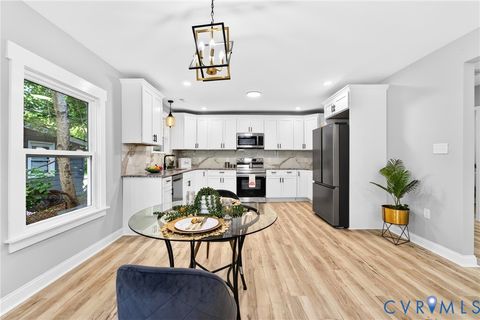 Tiny photo for 407 Beech Street, Petersburg, VA 23803 (MLS # 2614467)