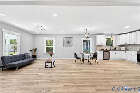 Tiny photo for 407 Beech Street, Petersburg, VA 23803 (MLS # 2614467)