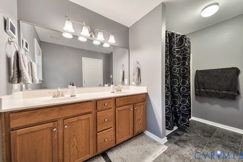 Tiny photo for 4811 Monaco Drive, Sandston, VA 23150 (MLS # 2610245)