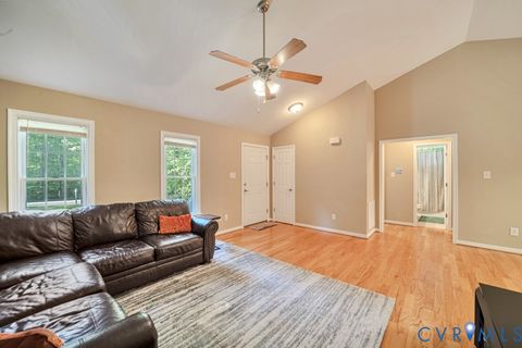 Tiny photo for 4811 Monaco Drive, Sandston, VA 23150 (MLS # 2610245)