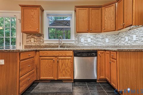 Tiny photo for 4811 Monaco Drive, Sandston, VA 23150 (MLS # 2610245)