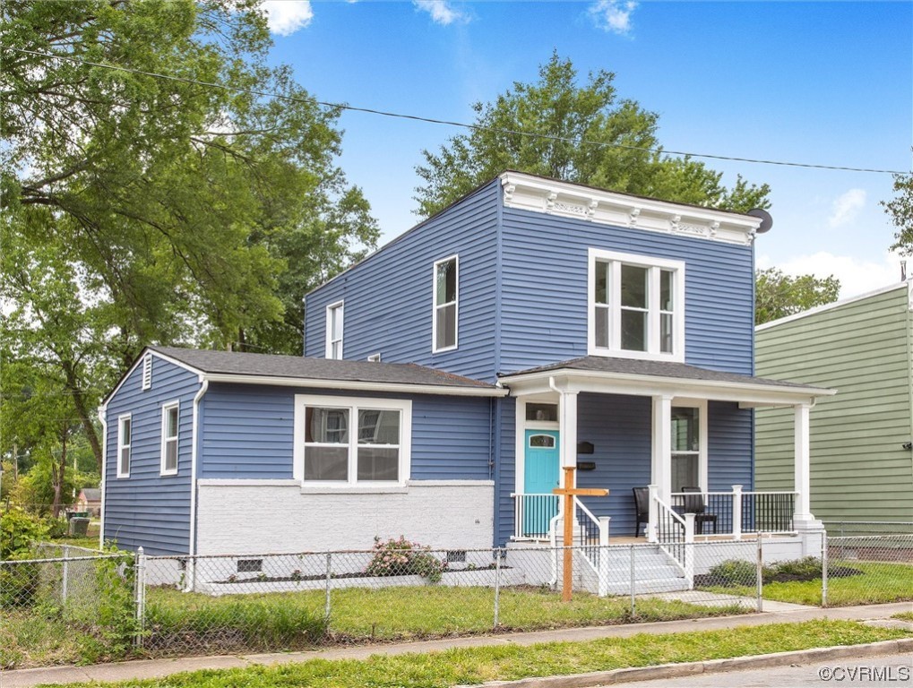 Photo 1 of 34 of 711 Arnold Avenue house