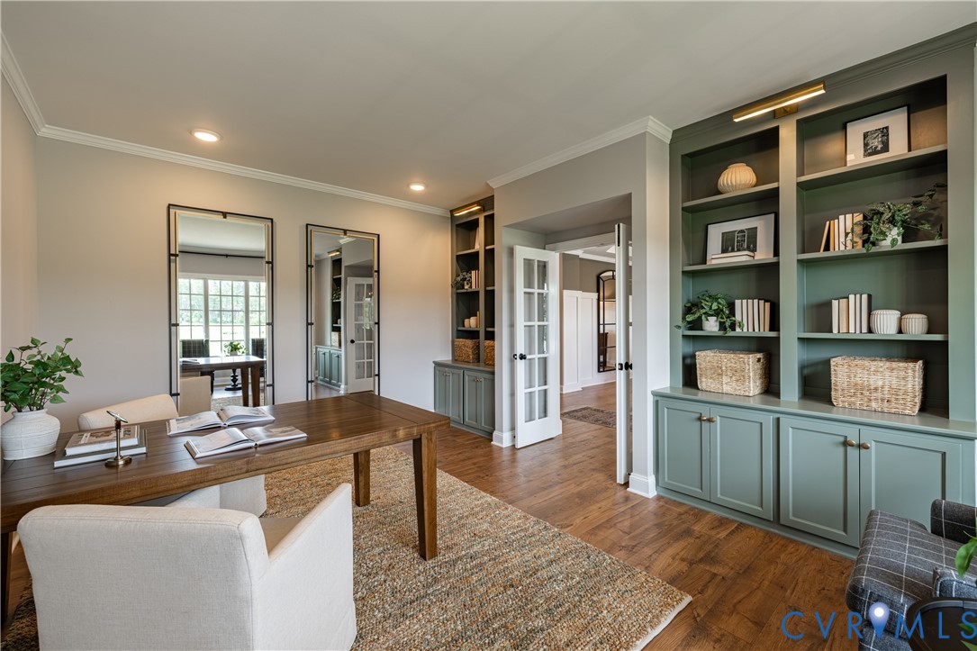 8236 Mount Eagle Road