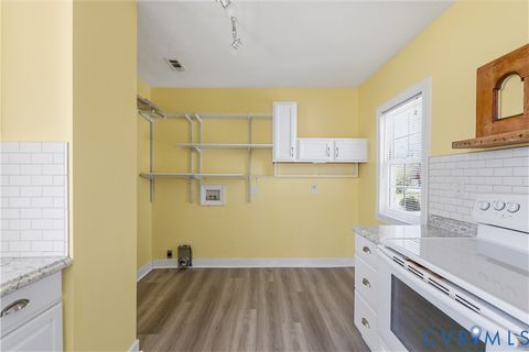 Tiny photo for 2809 Brampton Way, North Chesterfield, VA 23234 (MLS # 2604923)