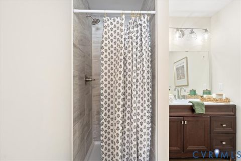 Tiny photo for 1100 Patrick St, Petersburg, VA 23803 (MLS # 2603021)