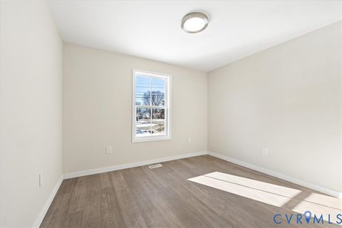 Tiny photo for 1100 Patrick St, Petersburg, VA 23803 (MLS # 2603021)