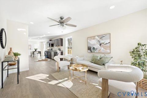 Tiny photo for 1100 Patrick St, Petersburg, VA 23803 (MLS # 2603021)