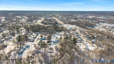 Tiny photo for 1100 Patrick St, Petersburg, VA 23803 (MLS # 2603021)