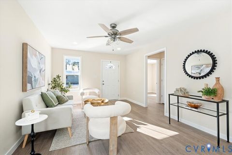 Tiny photo for 1100 Patrick St, Petersburg, VA 23803 (MLS # 2603021)