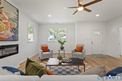 Tiny photo for 830 Rome Street, Petersburg, VA 23803 (MLS # 2624093)