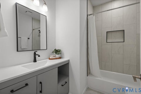 Tiny photo for 830 Rome Street, Petersburg, VA 23803 (MLS # 2624093)