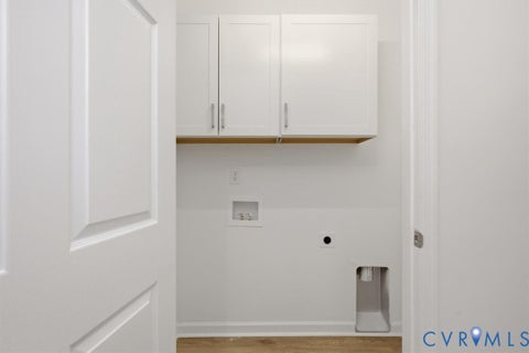 Tiny photo for 830 Rome Street, Petersburg, VA 23803 (MLS # 2624093)