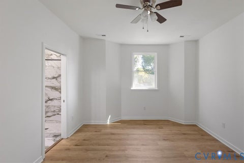Tiny photo for 830 Rome Street, Petersburg, VA 23803 (MLS # 2624093)