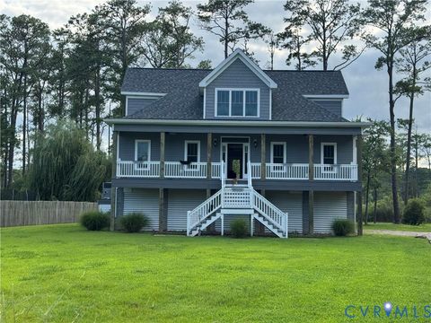 Photo of 4 Walters Lane, Poquoson, VA 23662 (MLS # 2608163)