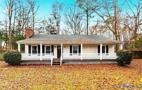 Photo of 4603 Candlelight Court, Glen Allen, VA 23060 (MLS # 2531968)
