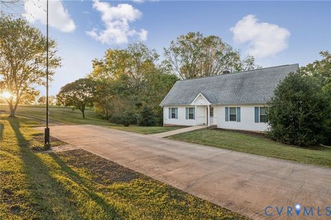Tiny photo for 542 Ampthill Road, Cartersville, VA 23027 (MLS # 2527831)