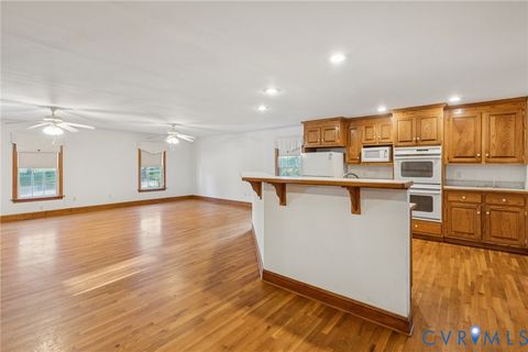 Tiny photo for 542 Ampthill Road, Cartersville, VA 23027 (MLS # 2527831)