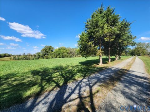 Tiny photo for 542 Ampthill Road, Cartersville, VA 23027 (MLS # 2527831)