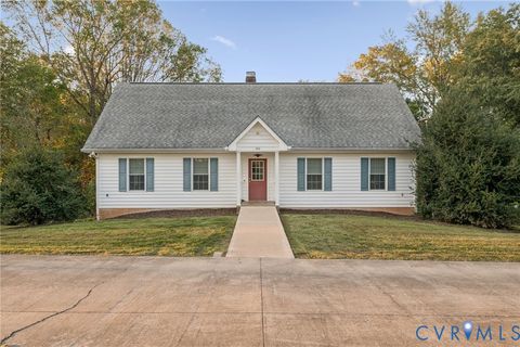Photo of 542 Ampthill Road, Cartersville, VA 23027 (MLS # 2527831)