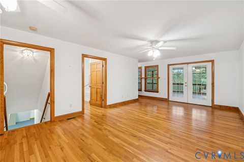 Tiny photo for 542 Ampthill Road, Cartersville, VA 23027 (MLS # 2527831)