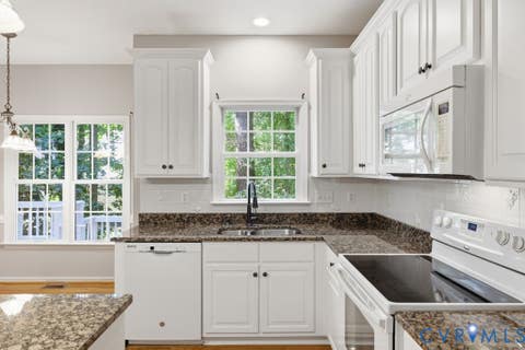 Tiny photo for 6000 Fox Grove Place, Midlothian, VA 23112 (MLS # 2622711)