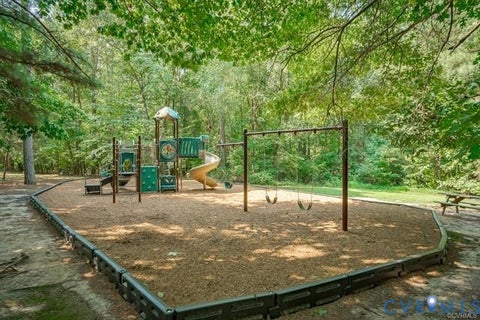 Tiny photo for 6000 Fox Grove Place, Midlothian, VA 23112 (MLS # 2622711)