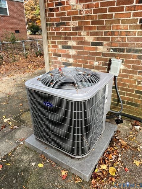 Tiny photo for 9605 Quioccasin Road, Henrico, VA 23238 (MLS # 2530887)