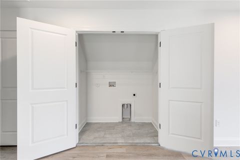 Tiny photo for 2821 Burfoot Street, Richmond, VA 23224 (MLS # 2615009)