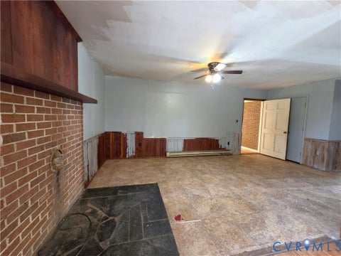 Tiny photo for 2159 Glenmore Road, Scottsville, VA 24590 (MLS # 2623541)