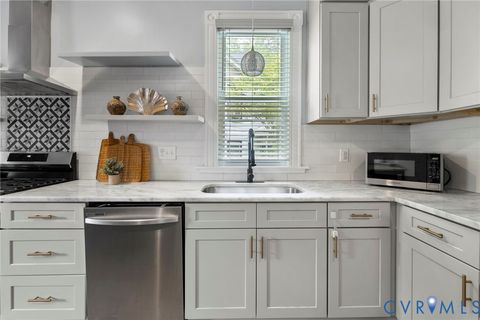 Tiny photo for 2406 Lamb Avenue, Richmond, VA 23222 (MLS # 2611373)