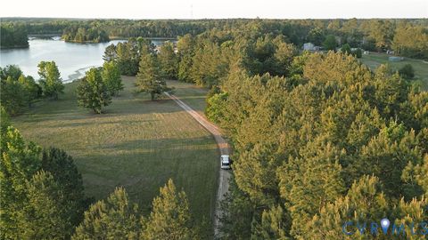 Tiny photo for 18600 Lebanon Road, Prince George, VA 23881 (MLS # 2614952)