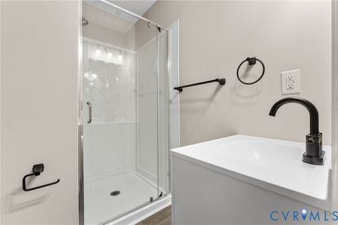 Tiny photo for 16845 New Baltimore Road, Milford, VA 22514 (MLS # 2605499)