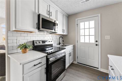 Tiny photo for 16845 New Baltimore Road, Milford, VA 22514 (MLS # 2605499)