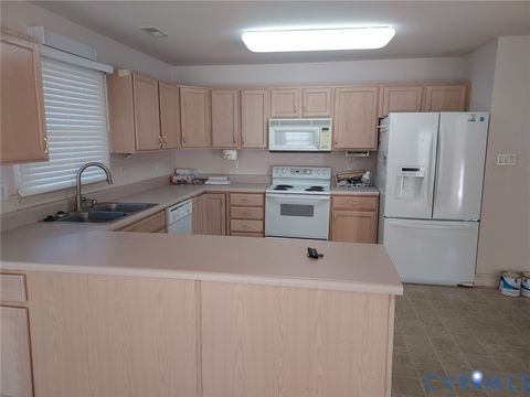 Tiny photo for 406 Stone Hearth Court, Hopewell, VA 23860 (MLS # 2606401)