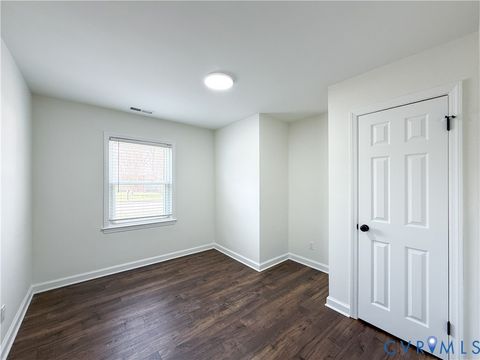Tiny photo for 515 Gravatt Avenue, Hopewell, VA 23860 (MLS # 2606276)