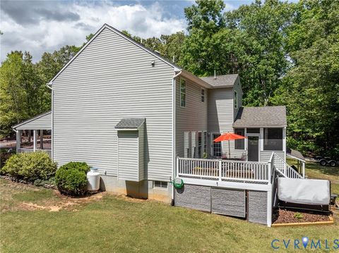Tiny photo for 381 Shorewood Drive, Louisa, VA 23117 (MLS # 2612689)