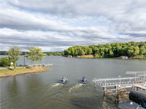 Tiny photo for 381 Shorewood Drive, Louisa, VA 23117 (MLS # 2612689)