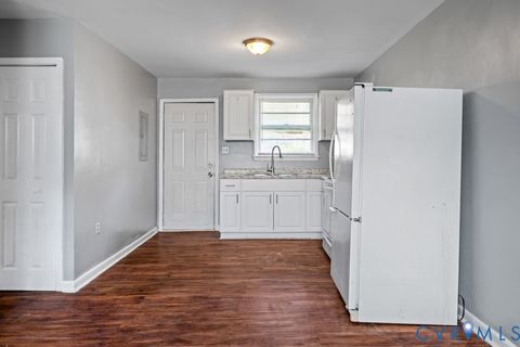 Tiny photo for 1526-1528 Lincoln Street, Petersburg, VA 23803 (MLS # 2617205)