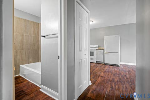 Tiny photo for 1526-1528 Lincoln Street, Petersburg, VA 23803 (MLS # 2617205)
