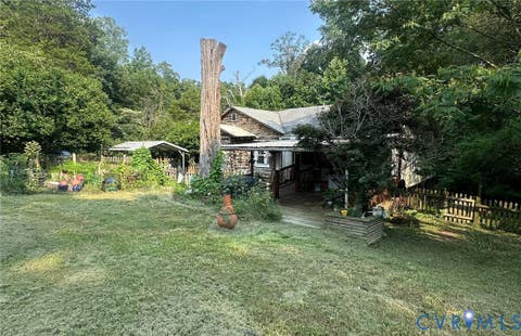 Tiny photo for 1522 Dinwiddie Avenue, Hopewell, VA 23860 (MLS # 2620802)