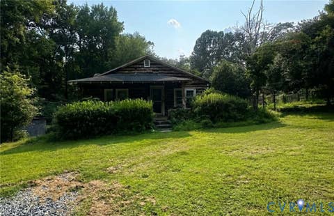 Photo of 1522 Dinwiddie Avenue, Hopewell, VA 23860 (MLS # 2620802)