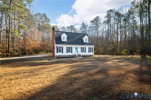 Tiny photo for 15101 Loving Union Road, Disputanta, VA 23842 (MLS # 2529032)